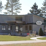 the-pines-clubhouse