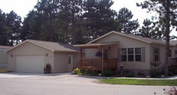 Manufactured Home Community, MH communities, Land Lease, Spacious Sites